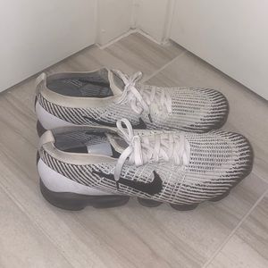 Nike Vapor Max Size 14 white